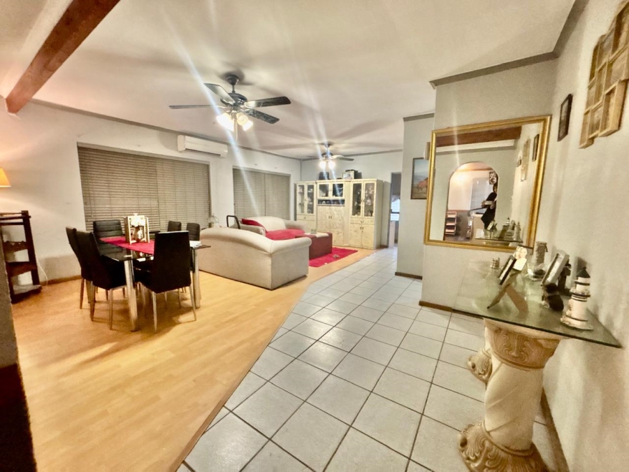 3 Bedroom Property for Sale in Mabille Park Western Cape